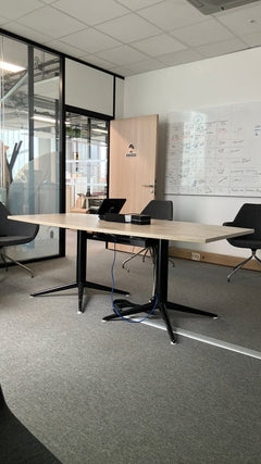 Table tonneau de réunion 200x100 - 3-4