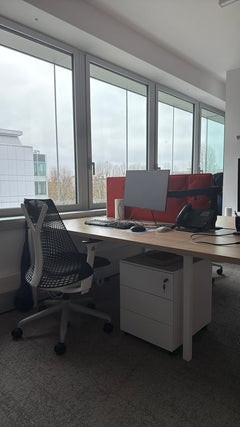 Caisson de rangement en métal avec roulettes