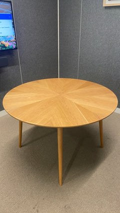 Table ronde 120x120 chêne - ambiance