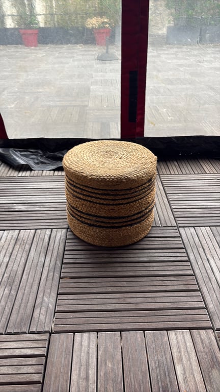 Pouf crème en fibre - 3-4