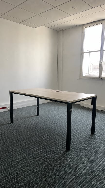 Bureau droit Steelcase Kalidro