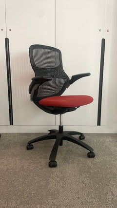 Fauteuil de bureau Knoll Génération Rouge - ambiance