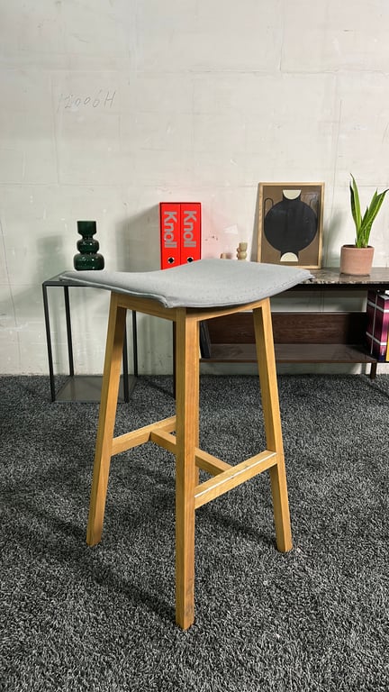 Tabouret Orangebox - On Your Jays - ambiance