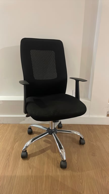 Fauteuil de bureau en tissu avec piètement luge