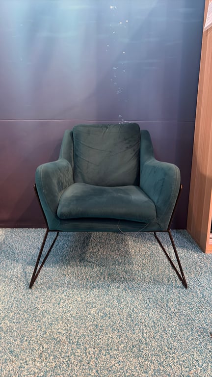 Fauteuil avec accoudoirs - 3-4