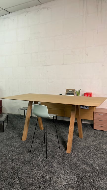 Table haute rectangulaire 240x120 Viccarbe - Trestle