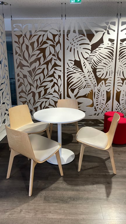 Fauteuil en cuir de marque Enea design