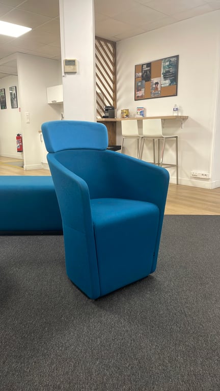 Fauteuil Bene Curious Blue - 3-4