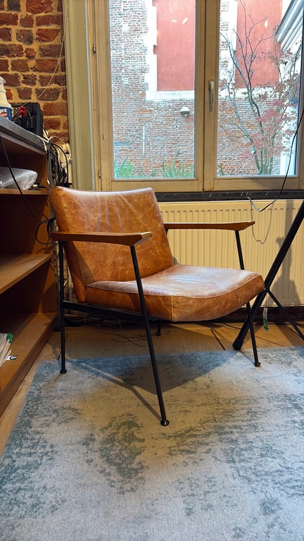 Fauteuil avec accoudoirs en bois - 3-4