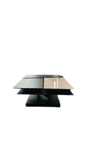 Table basse rectangulaire en verre et bois mélaminé