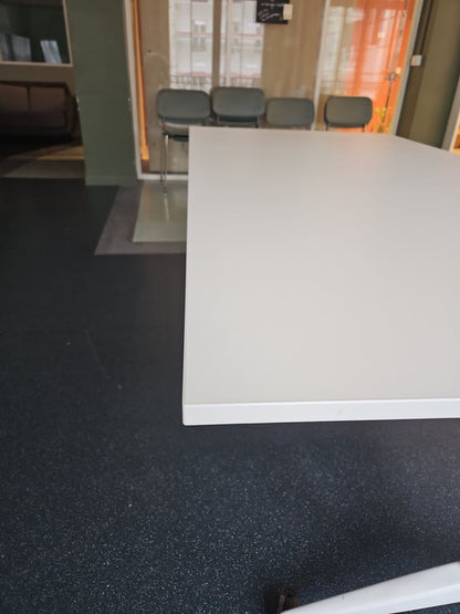 Table de réunion rectangulaire