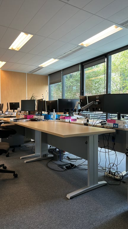 Bureau droit 160x80 - 3-4
