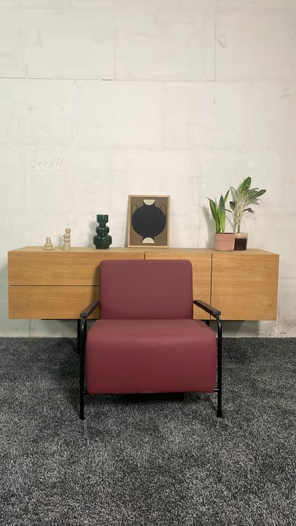 Fauteuil Viccarbe Colubi bordeaux - face