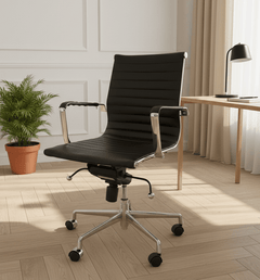 Fauteuil de bureau en cuir noir avec roulettes