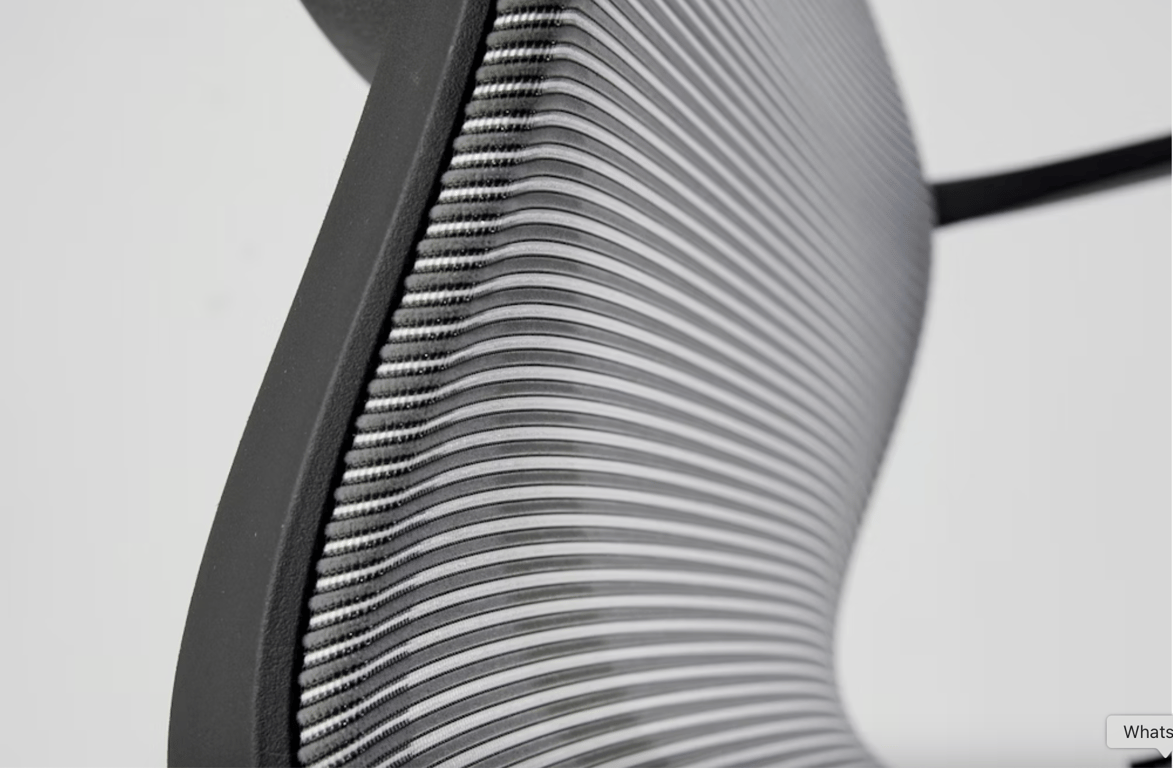 Fauteuil de bureau ergonomique avec roulettes et dossier résille