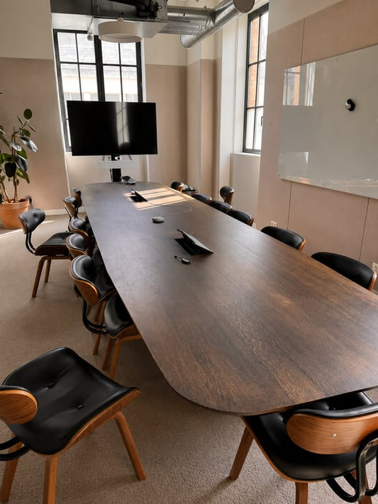 Table de réunion 500x120 avec accès intégré