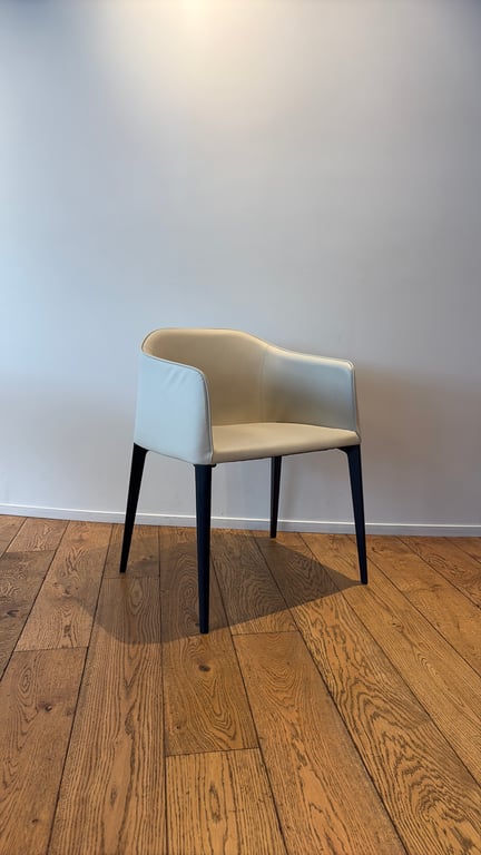 Chaise de réunion en cuir avec accoudoirs