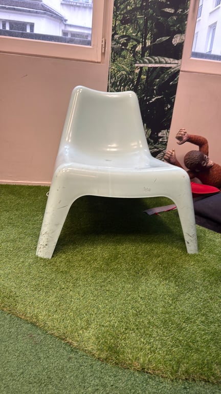 Chaise plastique Aquamarine - 3-4