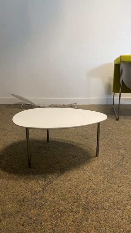 Table basse ovale métal et bois - face