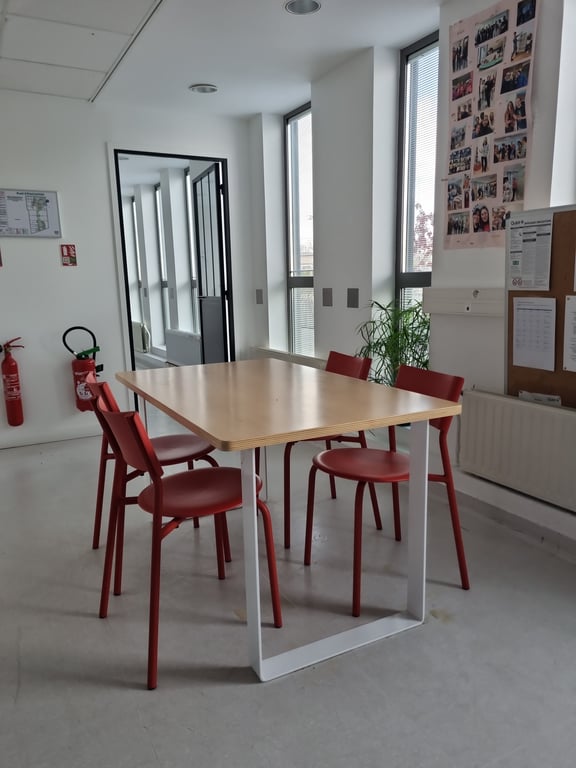 Table cafétéria rectangulaire bois métal 140x80