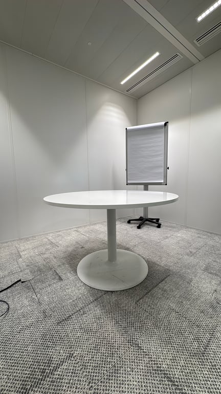 Table de réunion ronde 120 cm mélaminé blanc - 3-4