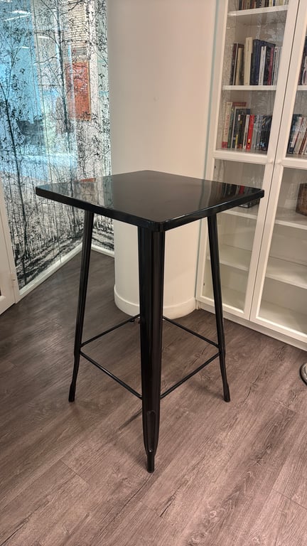 Table haute Noire - 3-4
