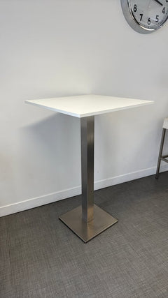 Table haute rectangulaire 70x70 cm - 3-4