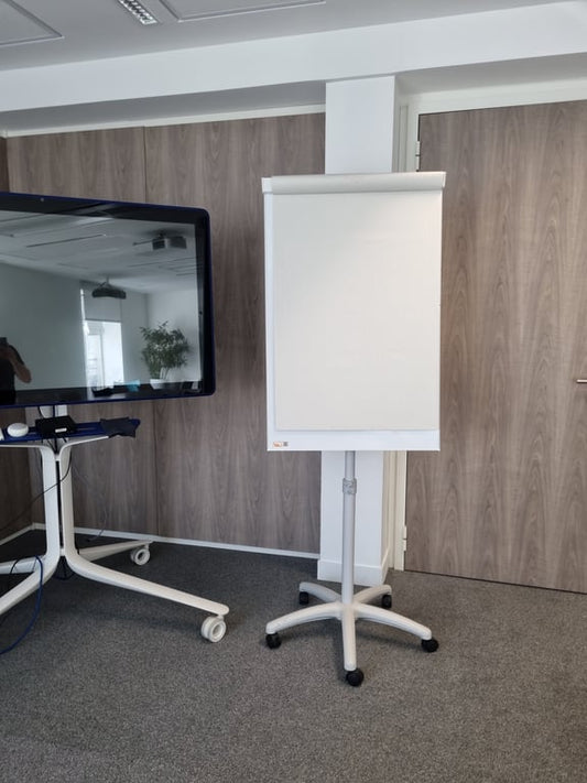 Tableau bloc papier sur roulettes 200x68 cm - ambiance