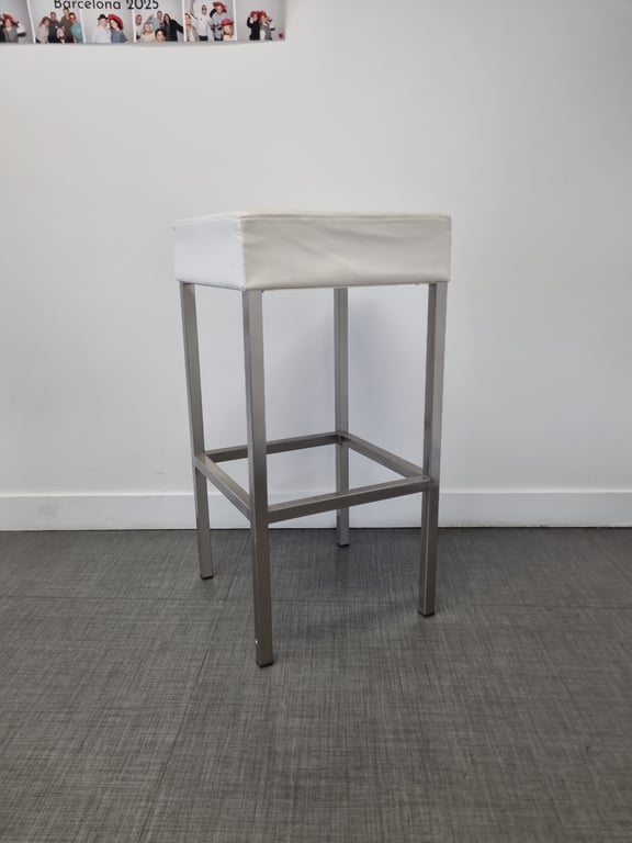 Tabouret haut Pedrali Cube blanc - 3-4
