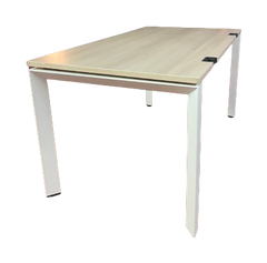 Bureau Droit 140x80x74 Steelcase Bois