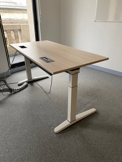 Bureau réglable 160x80x74 Steelcase OLOGY Bois